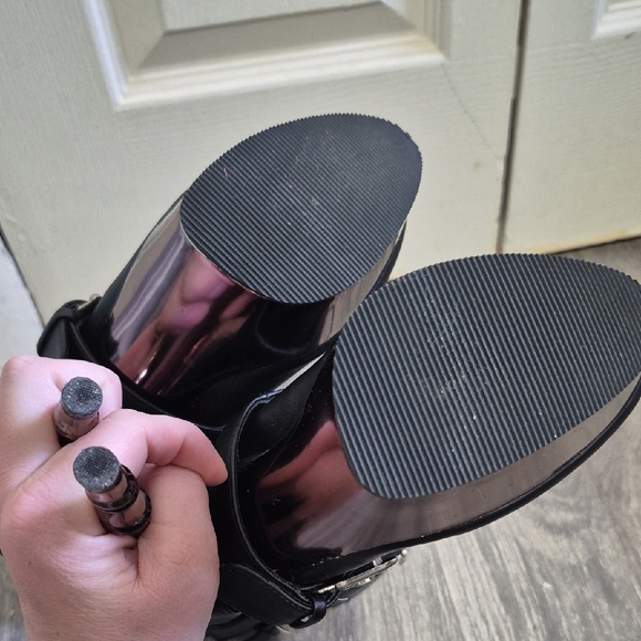 Muerto Gothic Finger Bone Heel Skull Buckle Mid Calf Boots Demonia 1026 Sz 7 - Picture 12 of 15